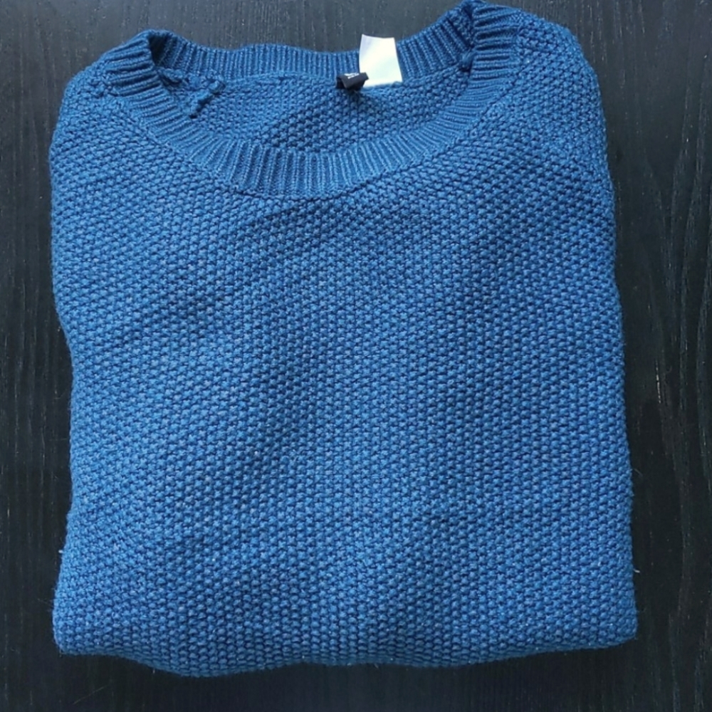 💙2/$15 H&M Divided women sweater